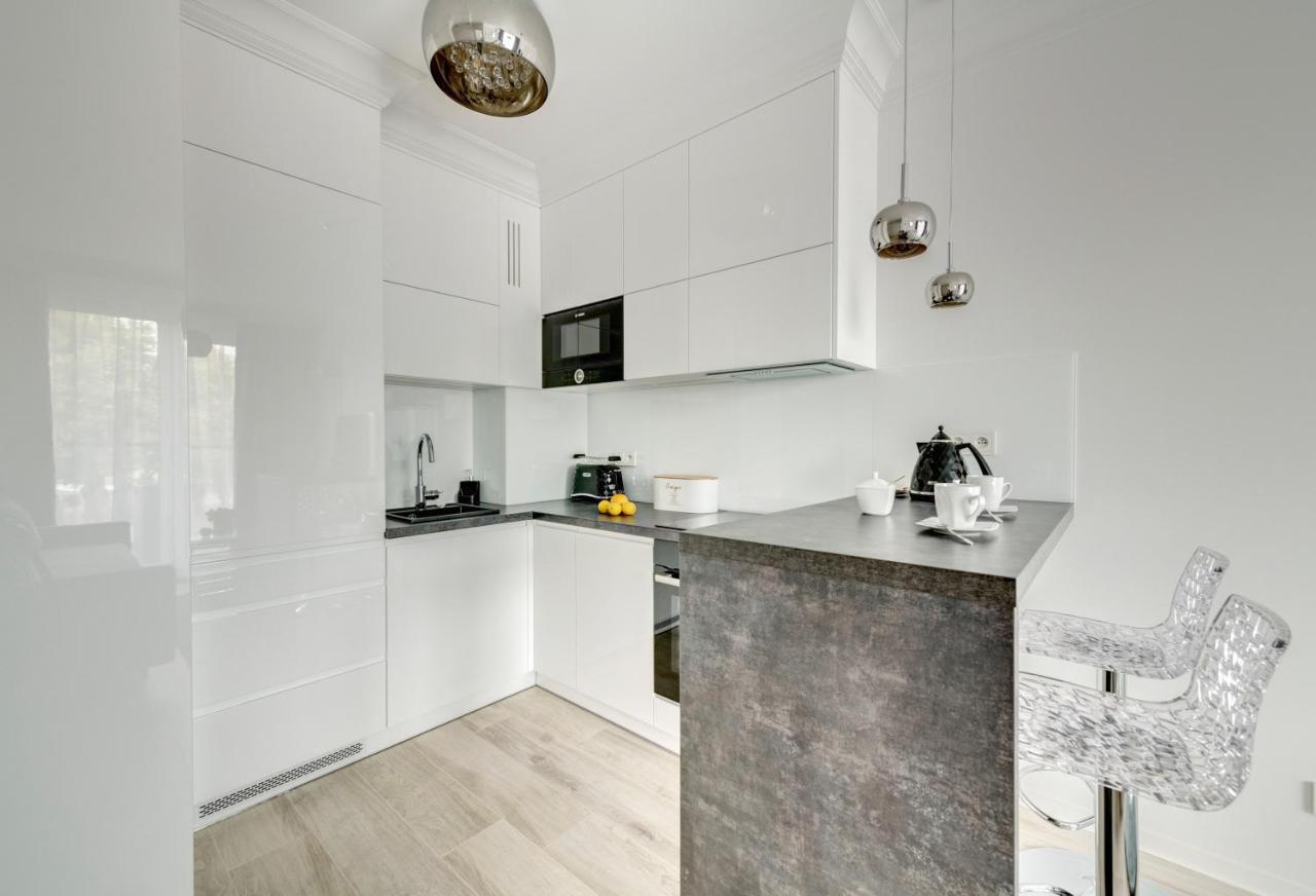 Dom & House - Apartments Navio Estate Гданск Екстериор снимка