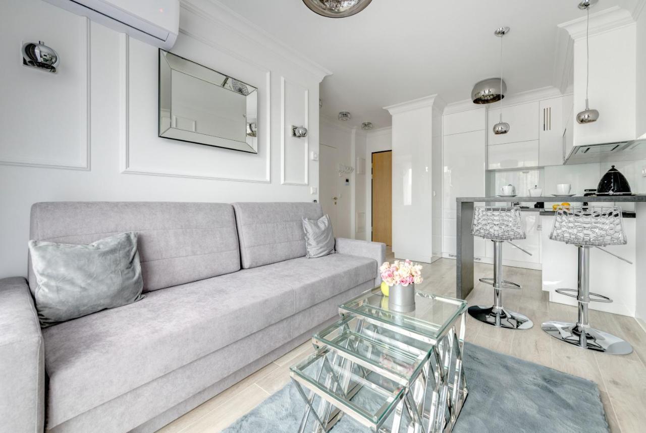 Dom & House - Apartments Navio Estate Гданск Екстериор снимка