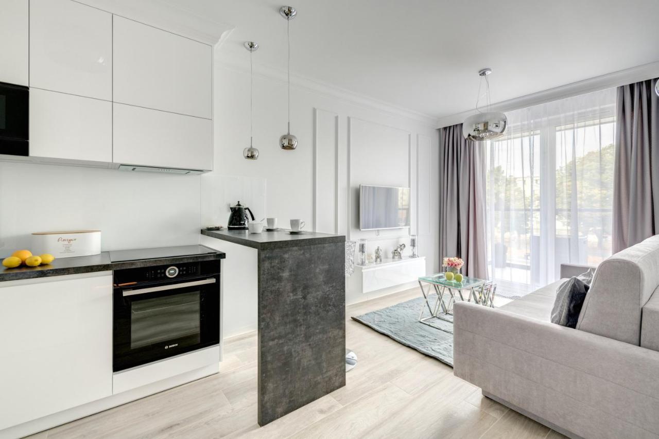 Dom & House - Apartments Navio Estate Гданск Екстериор снимка