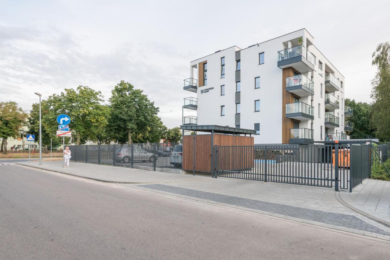 Dom & House - Apartments Navio Estate Гданск Екстериор снимка