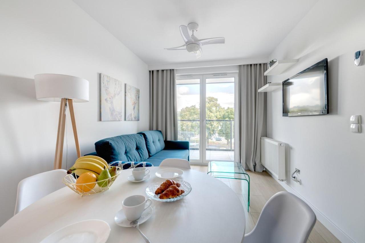 Dom & House - Apartments Navio Estate Гданск Екстериор снимка