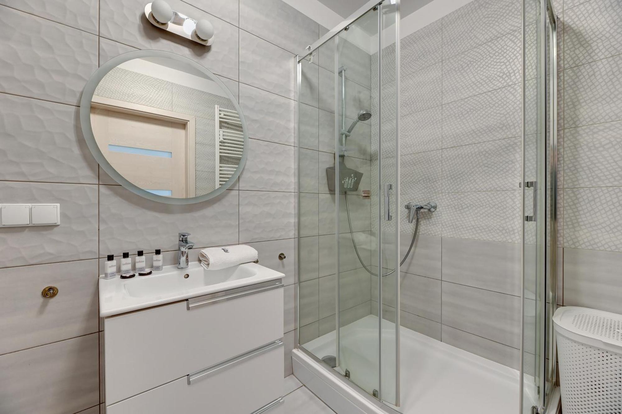 Dom & House - Apartments Navio Estate Гданск Екстериор снимка